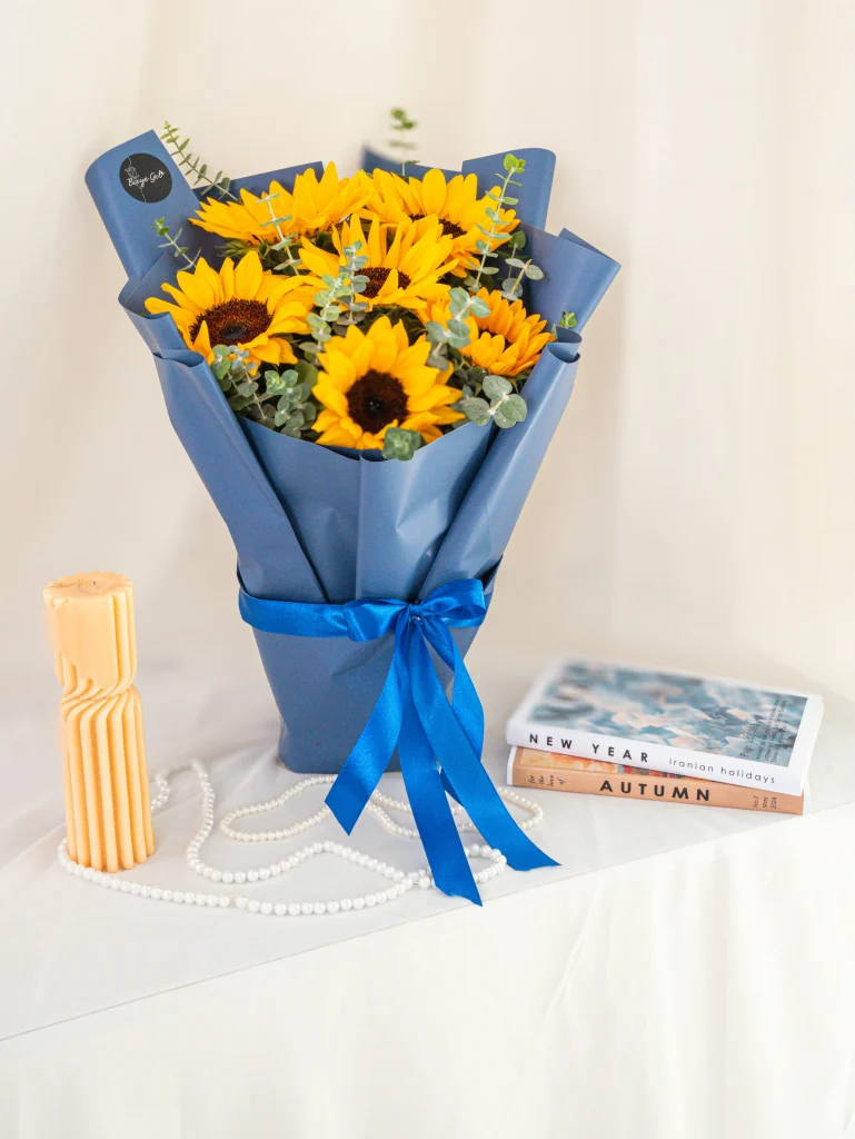 دسته گل یکطرفه باکسی خورشید